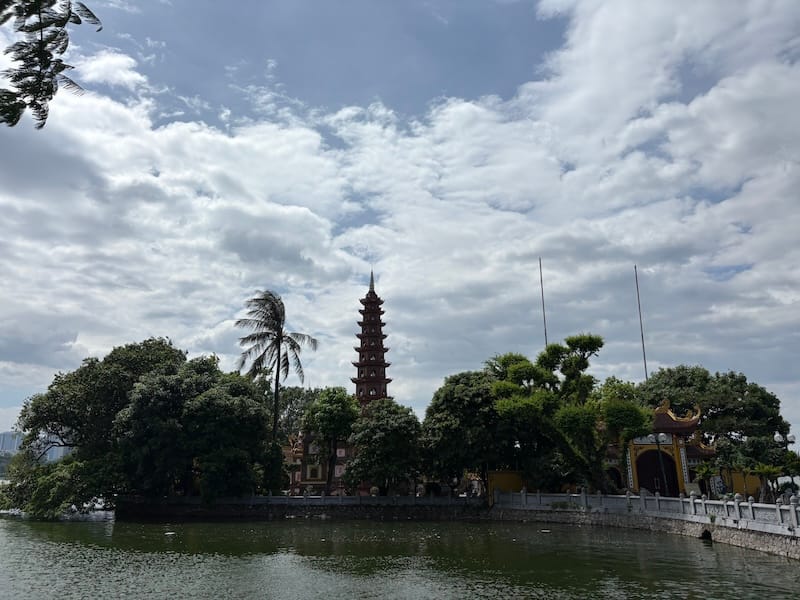 鎮國寺